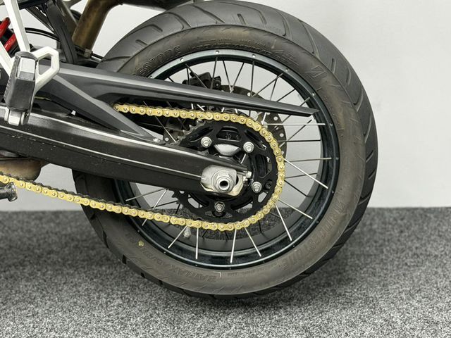 bmw - f-900-gs-adventure