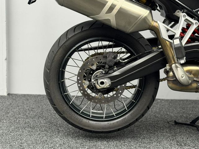 bmw - f-900-gs-adventure