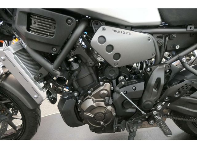 yamaha - xsr-700-abs