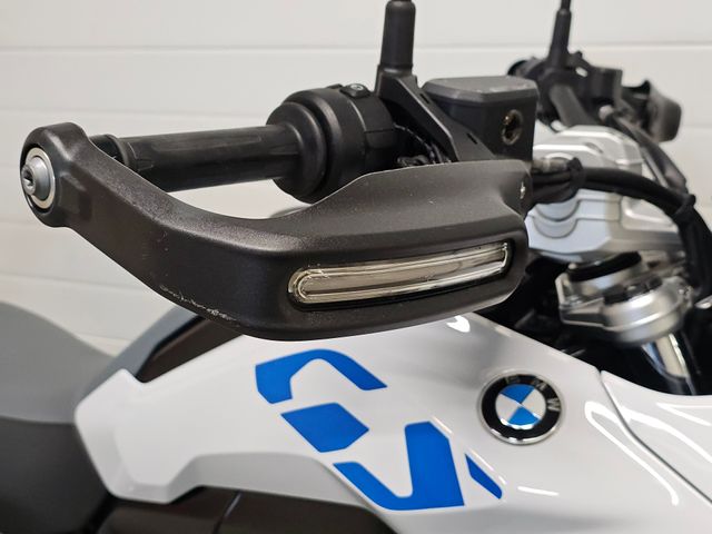 bmw - r-1300-gs