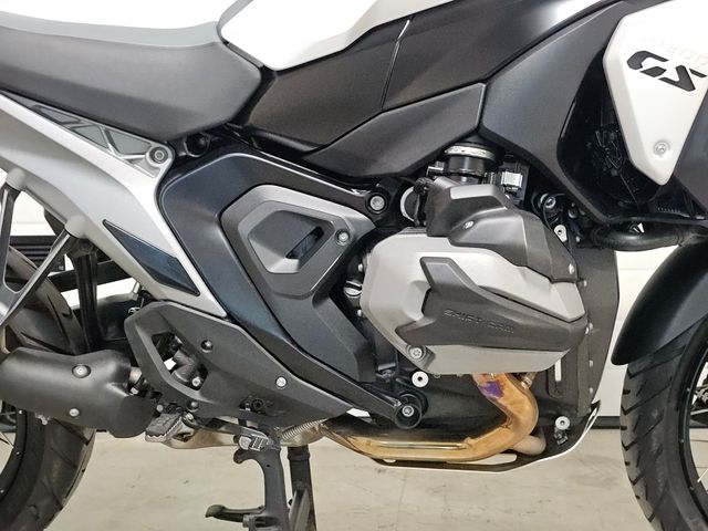 bmw - r-1300-gs