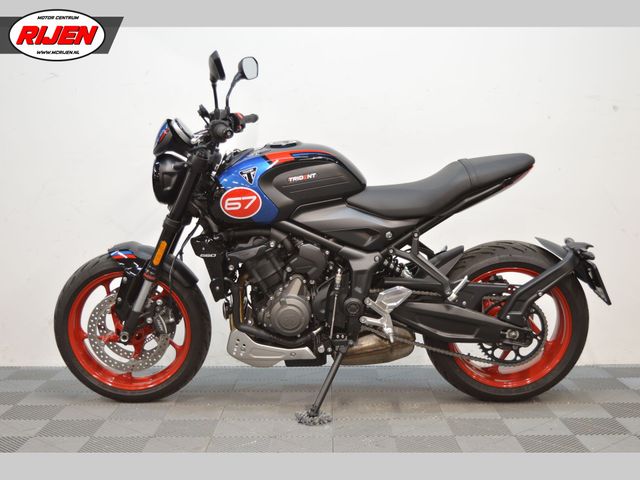 triumph - trident-660-triple-tribute-edition
