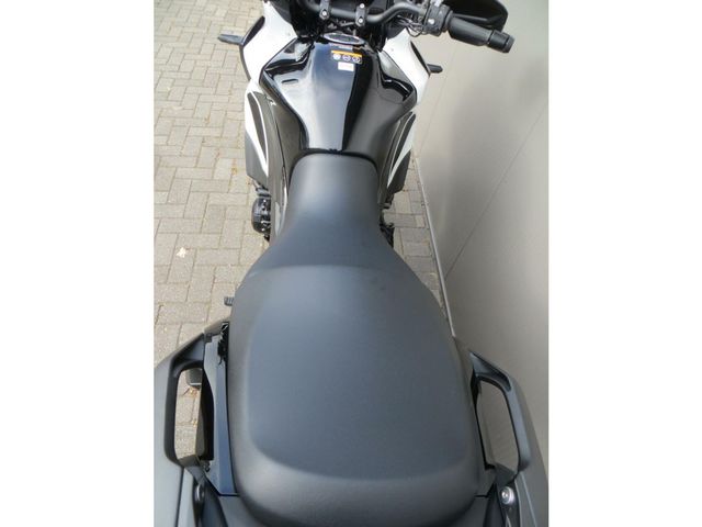kawasaki - versys-1100-se