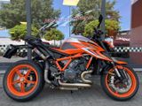 KTM 1290 SUPER DUKE R