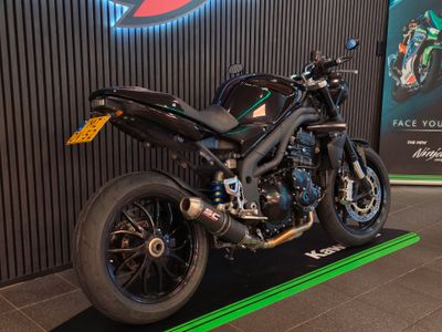 TRIUMPH SPEED TRIPLE – foto 4