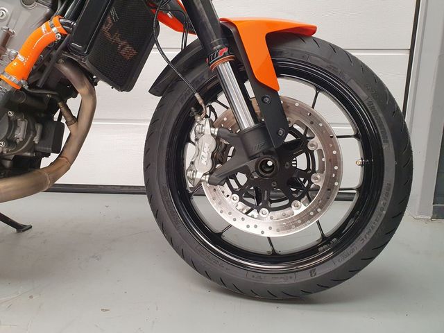 ktm - 790-duke