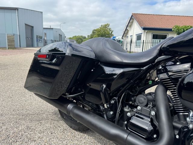harley-davidson - street-glide-special-flhxs