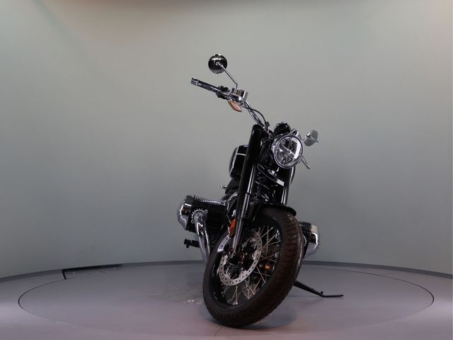 bmw - r-18-100-years
