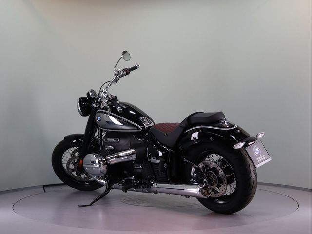 bmw - r-18-100-years