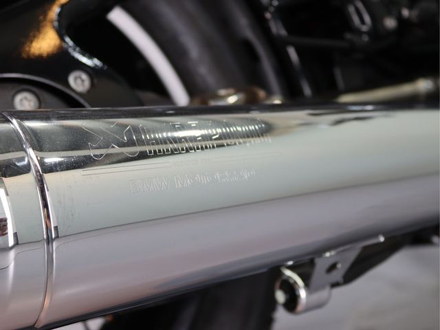 bmw - r-18-100-years