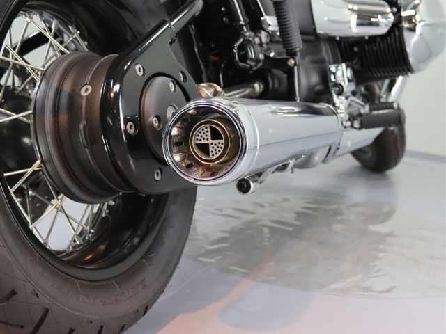 bmw - r-18-100-years