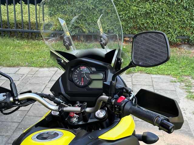 suzuki - v-strom-650-xta