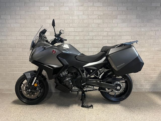 honda - nt-1100-dct