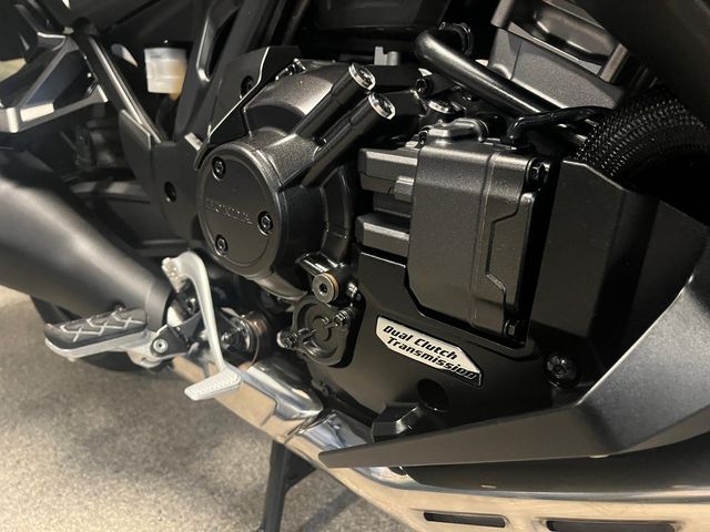 honda - nt-1100-dct