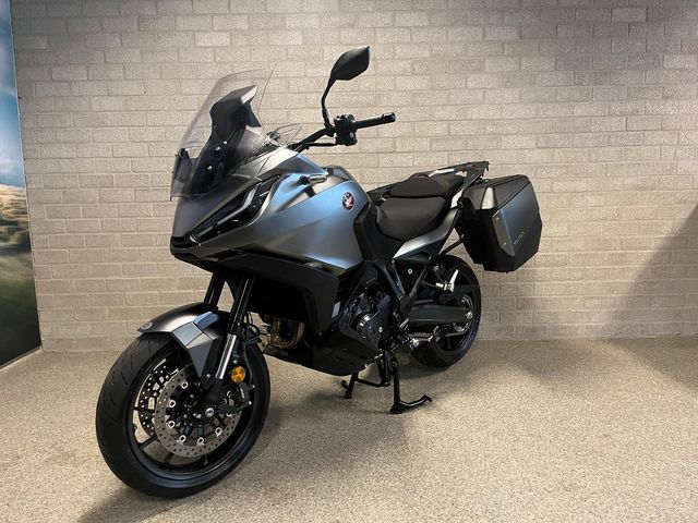 honda - nt-1100-dct