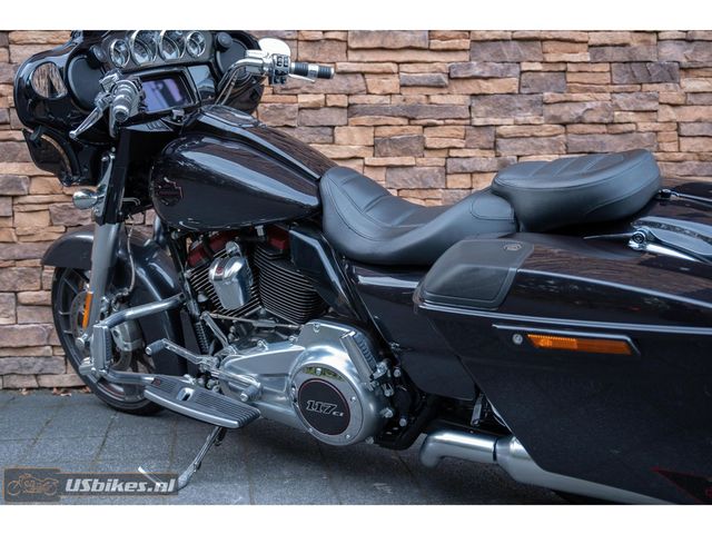harley-davidson - street-glide-cvo-flhxse
