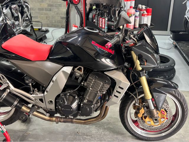 kawasaki - z1000