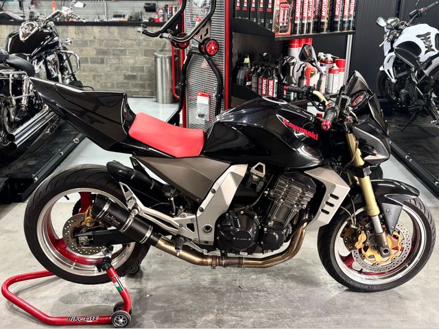 kawasaki - z1000