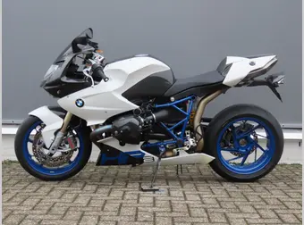 BMW HP 2 Sport 2009 occasion