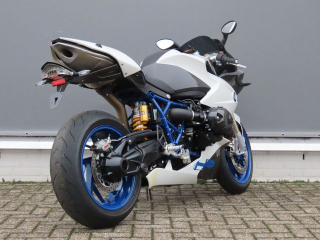 bmw - hp-2-sport