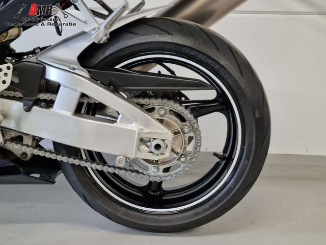 honda - cbr-900-rr-fireblade