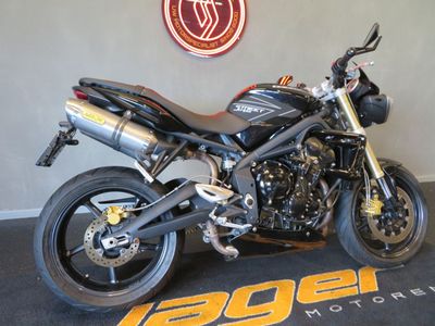 TRIUMPH STREET TRIPLE – foto 3