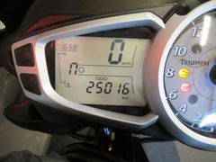 Triumph Street Triple 675 Zeer Strak! Arrow 2013 occasion – foto 12 van 15