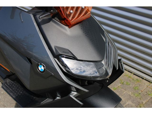 bmw - ce-04