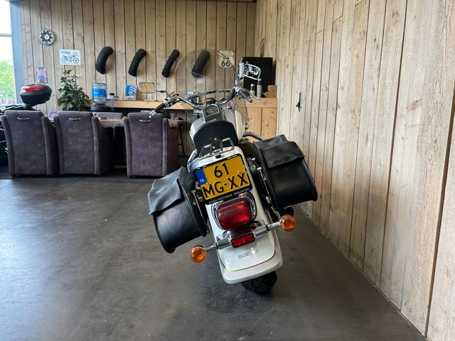 suzuki - vl-1500-lc-intruder