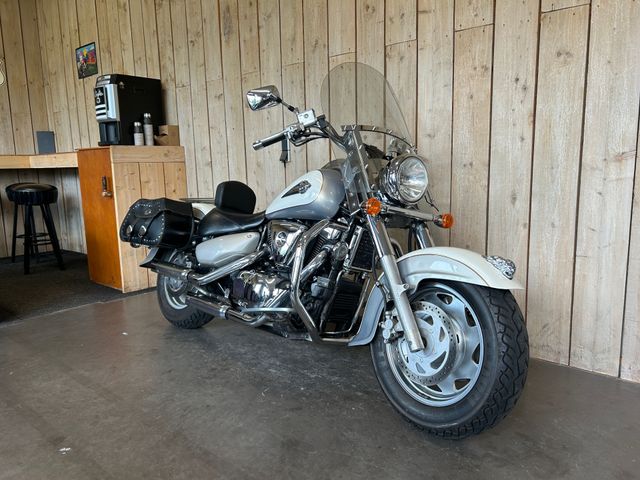 suzuki - vl-1500-lc-intruder