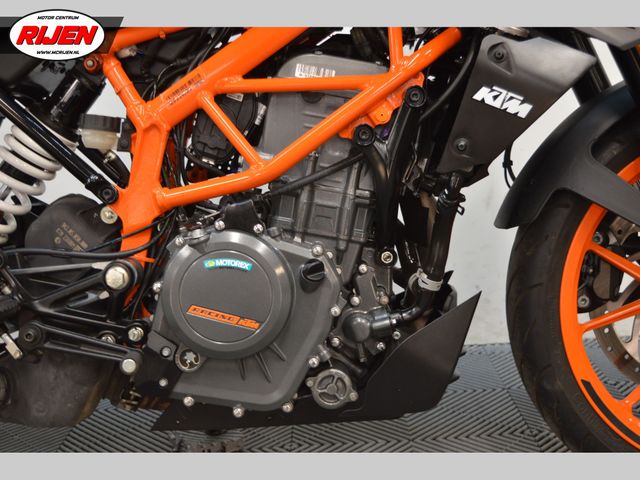 ktm - 390-duke-abs