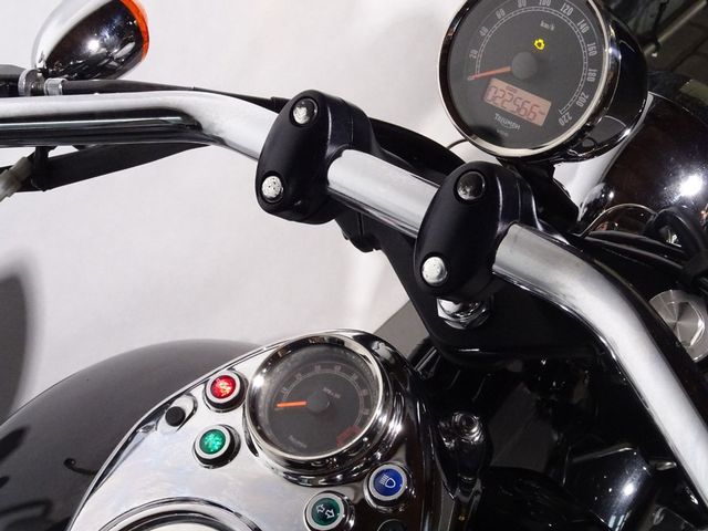 triumph - speedmaster