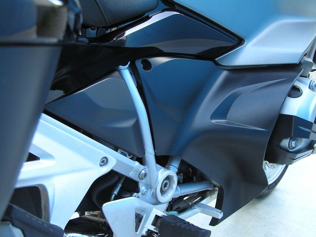 bmw - r-1200-rt
