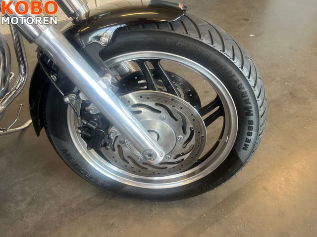 triumph - speedmaster
