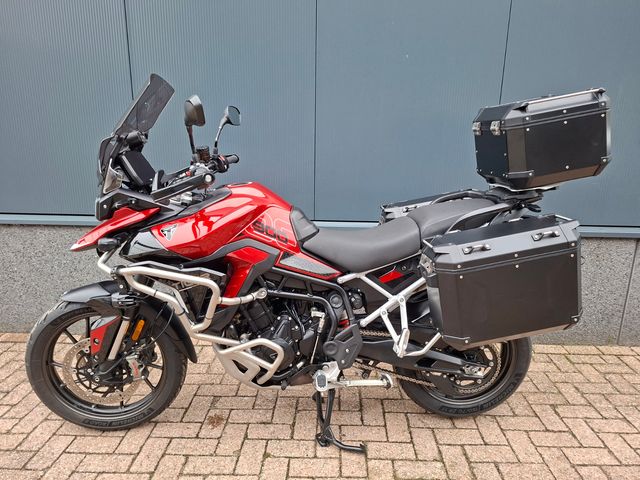 triumph - tiger-900-gt-pro