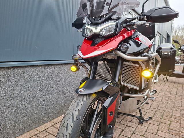 triumph - tiger-900-gt-pro