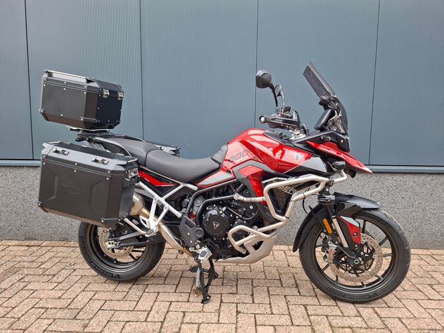 triumph - tiger-900-gt-pro