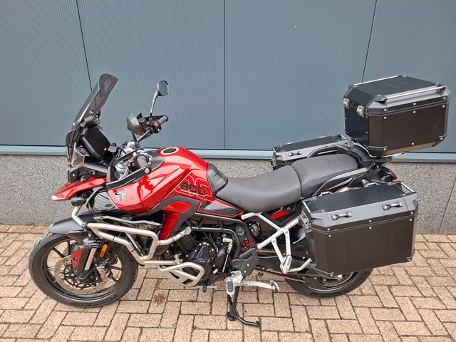 triumph - tiger-900-gt-pro