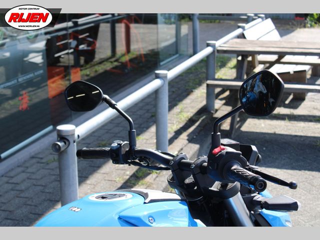 suzuki - gsx-8s