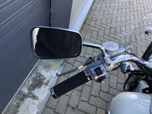 kawasaki - vn-1500-classic