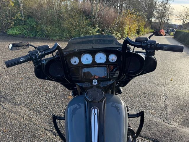 harley-davidson - street-glide-special-flhxs