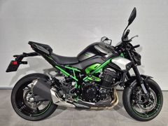 KAWASAKI Z900