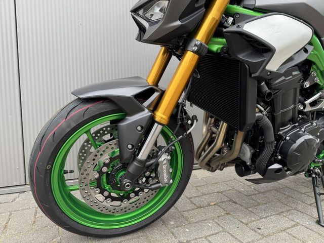 kawasaki - z900-se