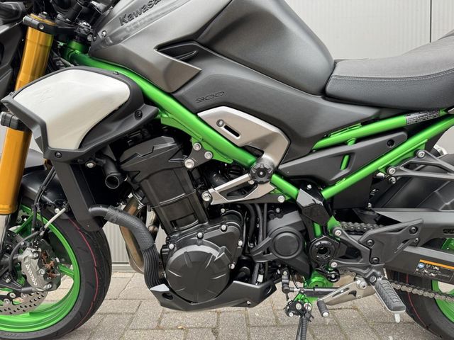 kawasaki - z900-se