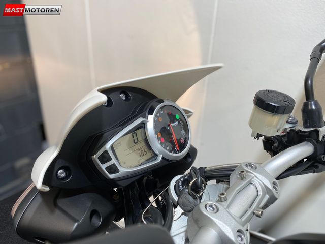 triumph - speed-triple-1050-abs