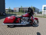 HARLEY-DAVIDSON STREET GLIDE SPECIAL FLHXS