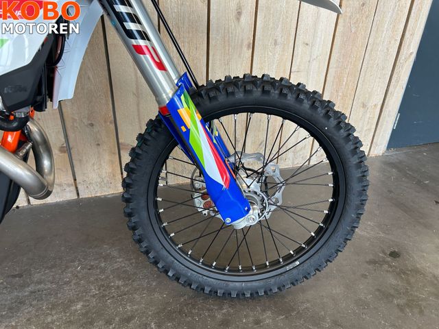 ktm - 500-exc-six-days