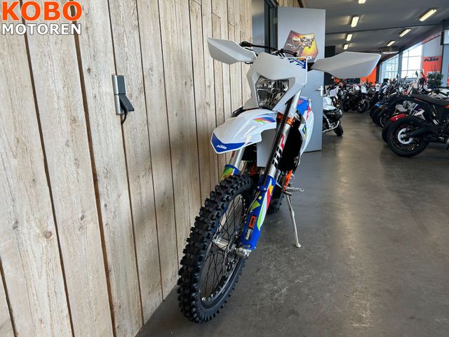 ktm - 500-exc-six-days