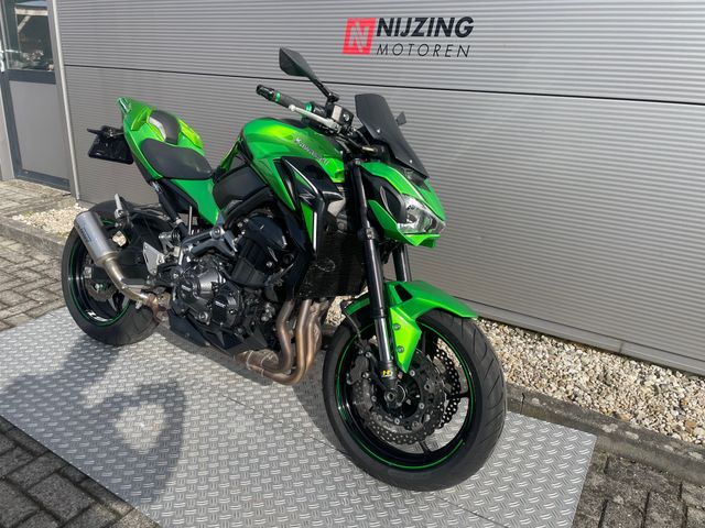 kawasaki - z900