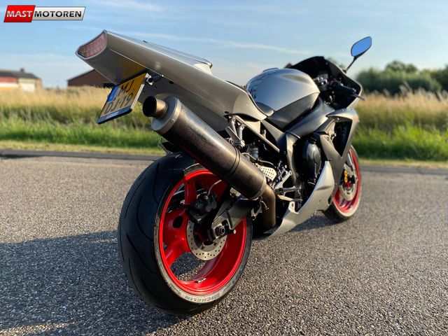 yamaha - yzf-r1